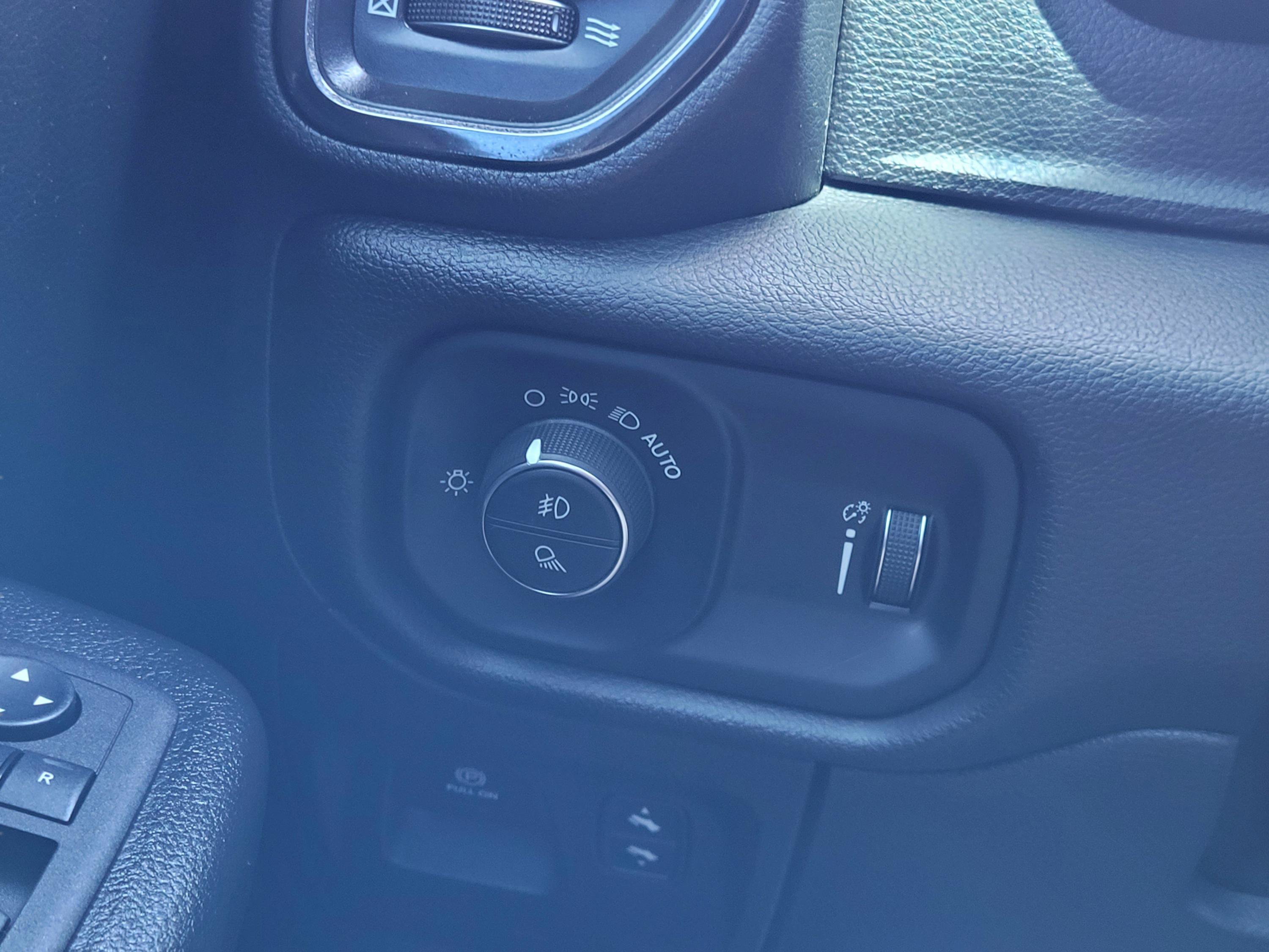 Used 2023 RAM 1500 Big Horn AWD/4WD image 22