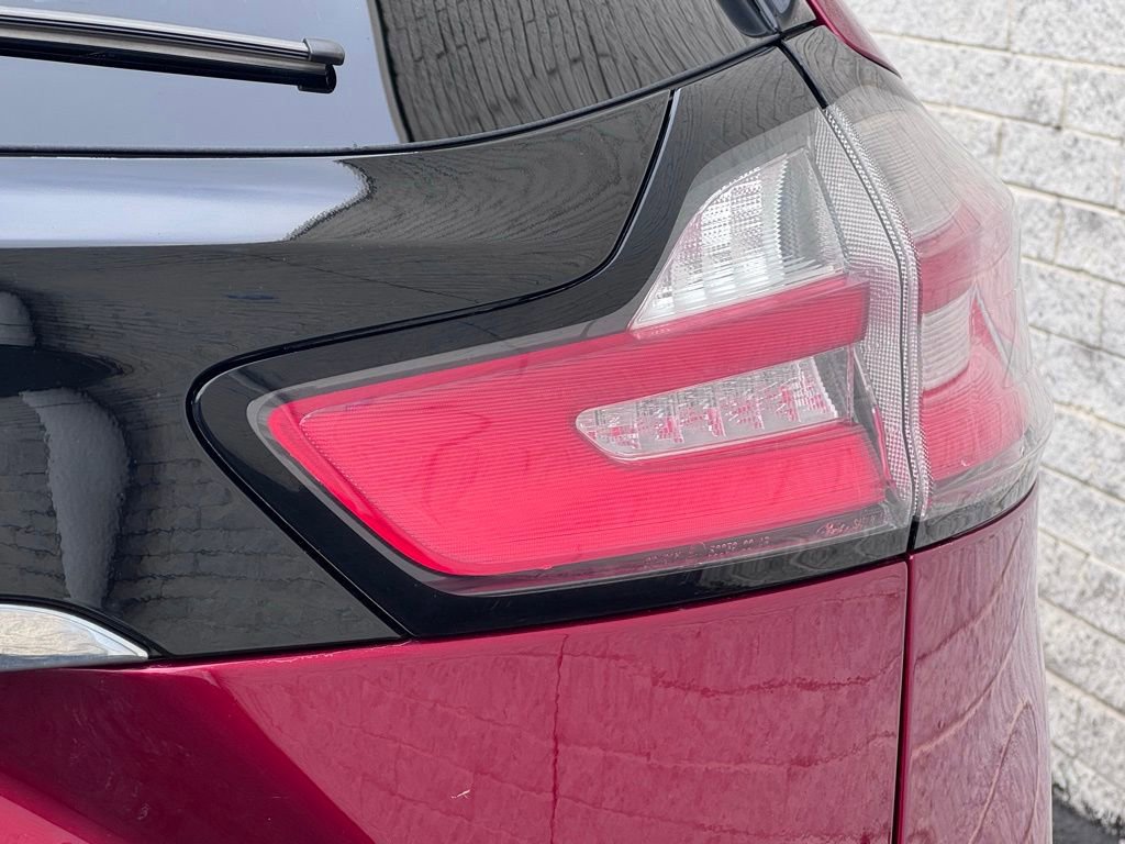 Certified 2019 Ford Edge Titanium w/ Equipment Group 301A image 11