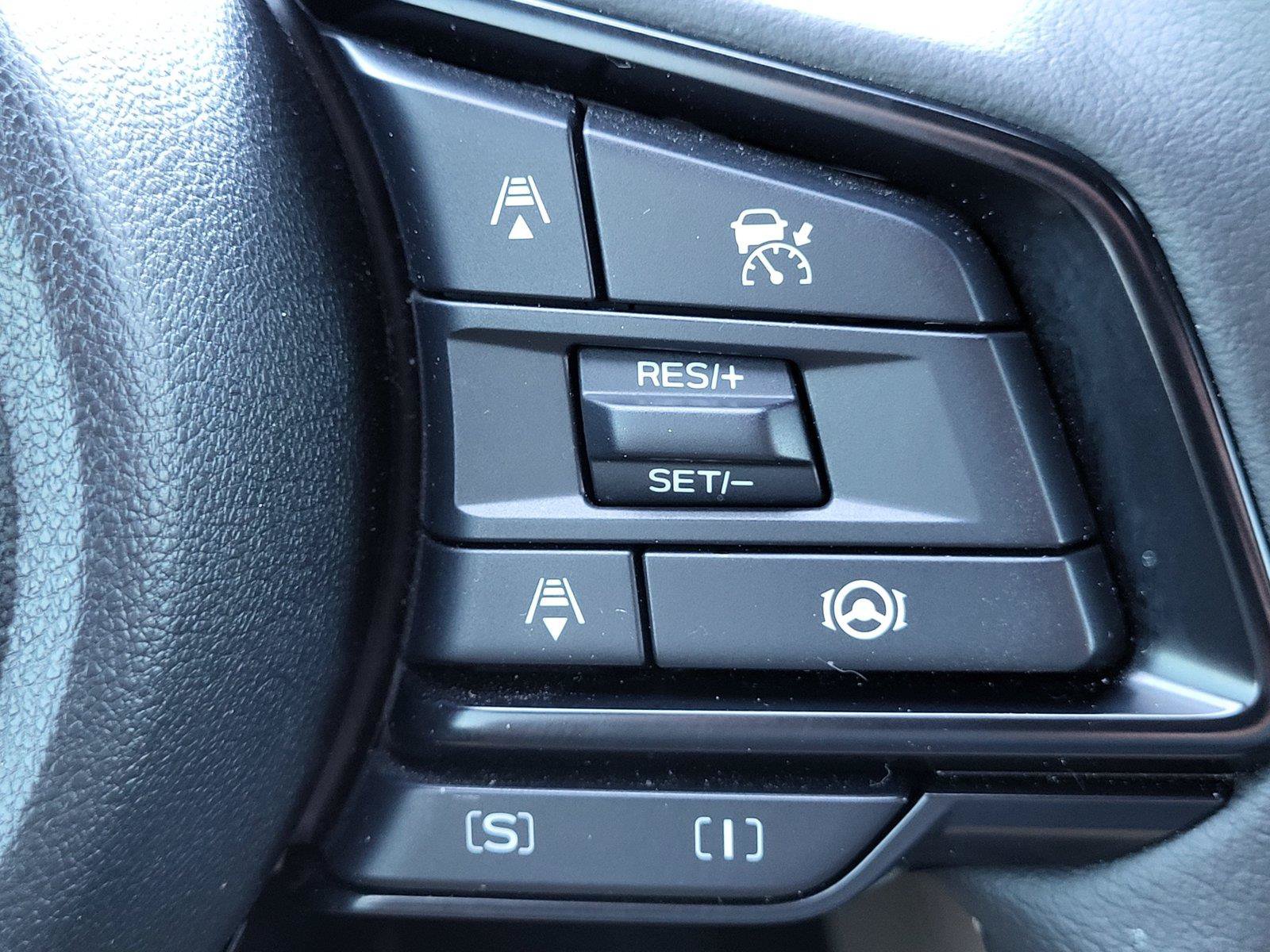 Used 2026 Subaru Forester Premium AWD/4WD image 25