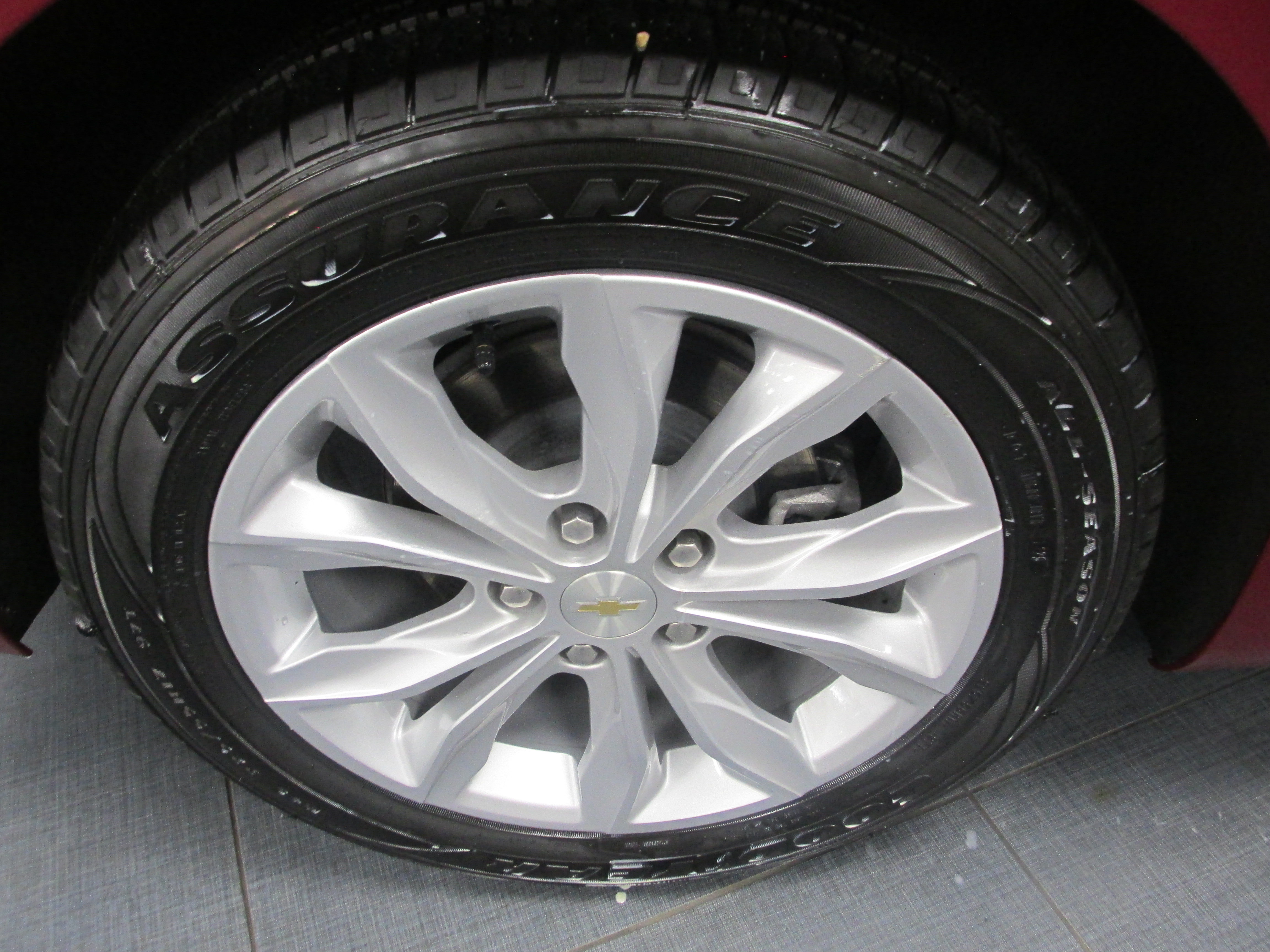 Used 2025 Chevrolet Malibu LT FWD image 16