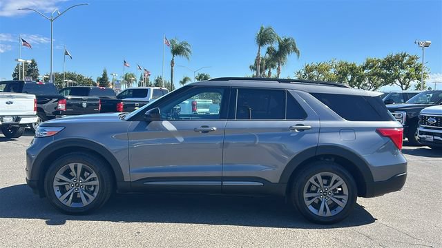 Certified 2022 Ford Explorer XLT w/ Equipment Group 202A AWD/4WD image 7