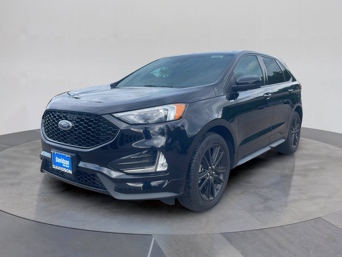 Certified 2024 Ford Edge ST-Line AWD/4WD image 1