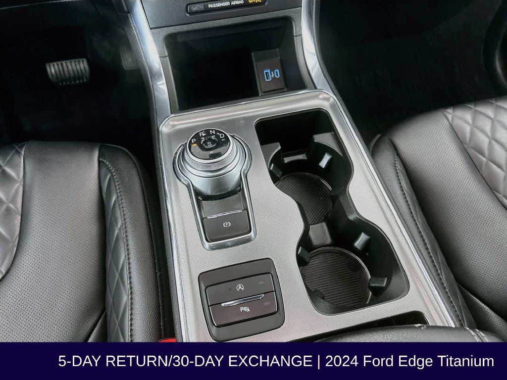 Certified 2024 Ford Edge Titanium w/ Equipment Group 301A AWD/4WD image 23