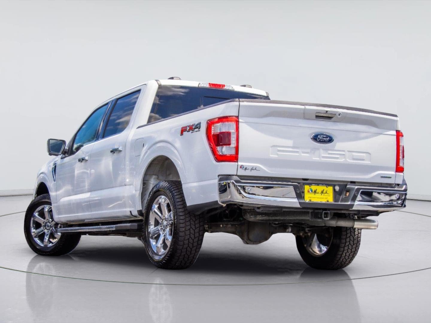 Certified 2023 Ford F150 Lariat w/ Equipment Group 502A High AWD/4WD image 3