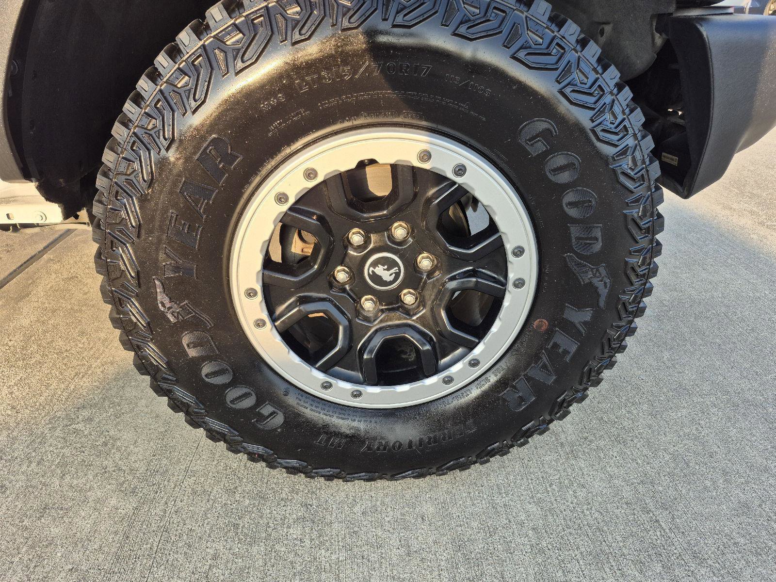 Certified 2023 Ford Bronco Outer Banks w/ Sasquatch Package image 25