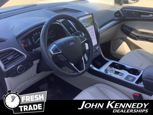 Certified 2022 Ford Edge Titanium w/ Equipment Group 301A AWD/4WD image 10