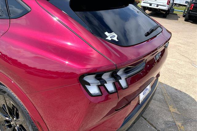 Certified 2025 Ford Mustang Mach-E GT AWD/4WD image 29