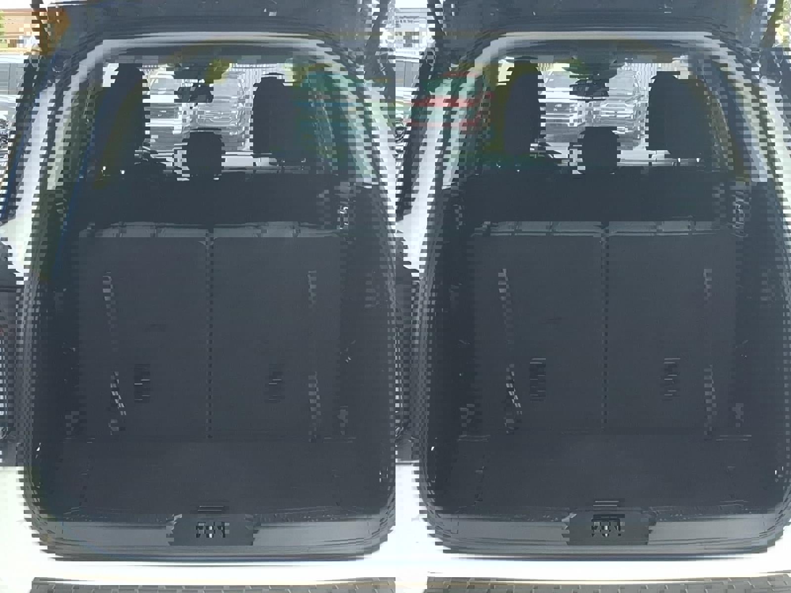 Certified 2025 Ford Explorer Active image 17