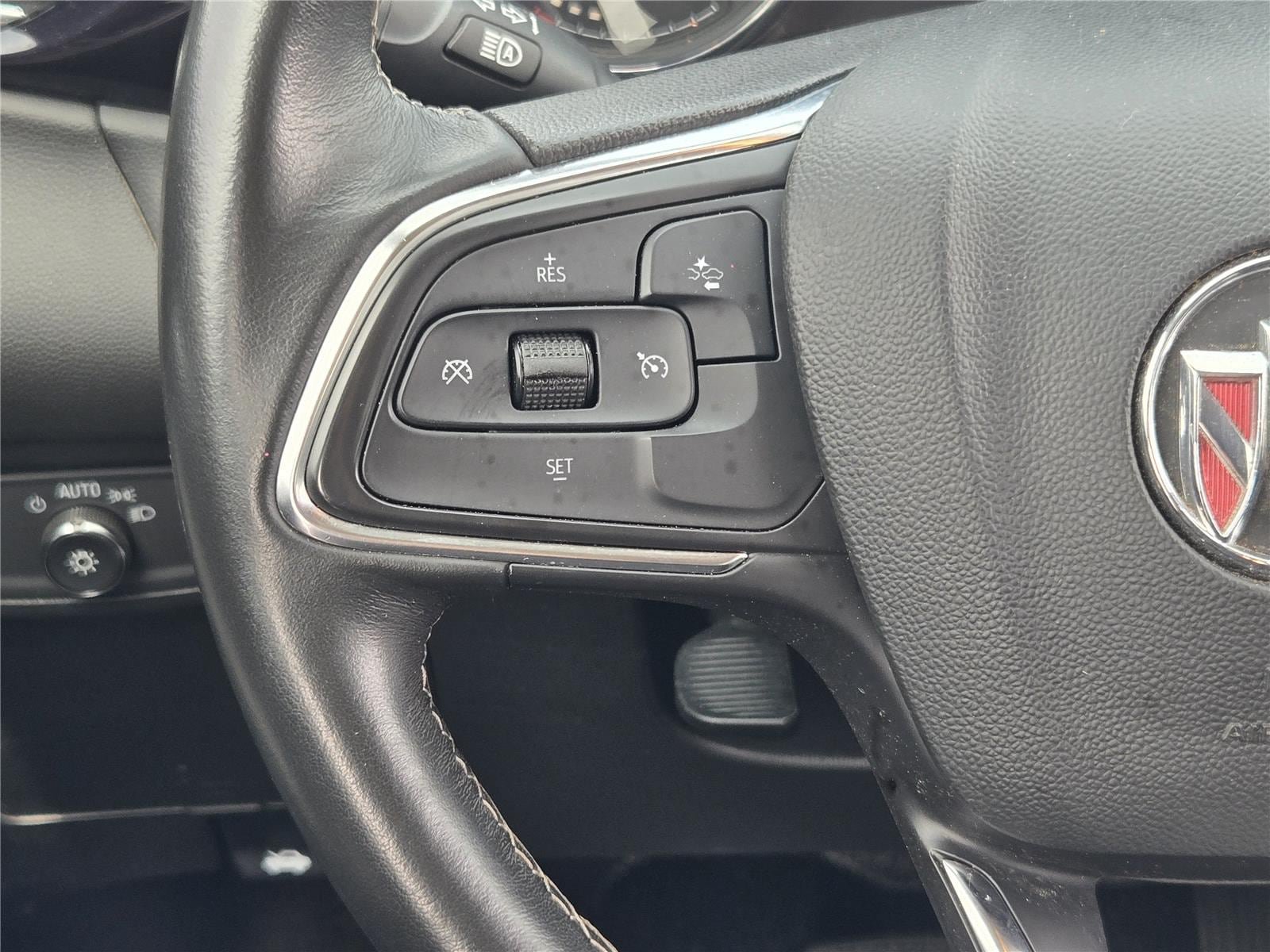 Used 2021 Buick Encore GX Select w/ Experience Buick Package FWD image 26