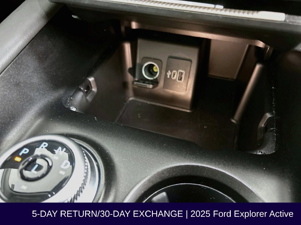 Certified 2025 Ford Explorer Active w/ Active Comfort Package AWD/4WD image 43
