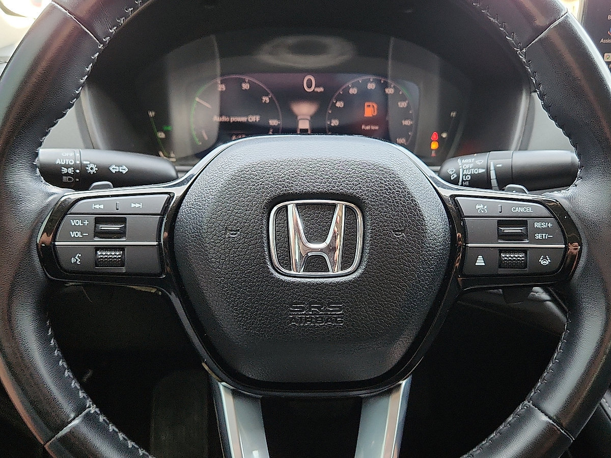Used 2024 Honda Accord Touring image 12