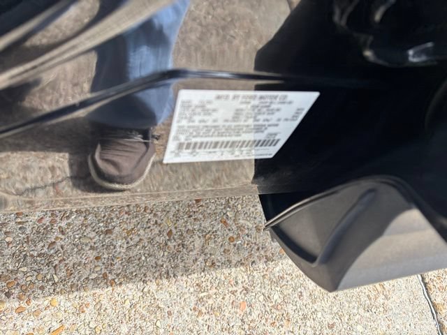 Certified 2024 Ford Edge Titanium AWD/4WD image 12