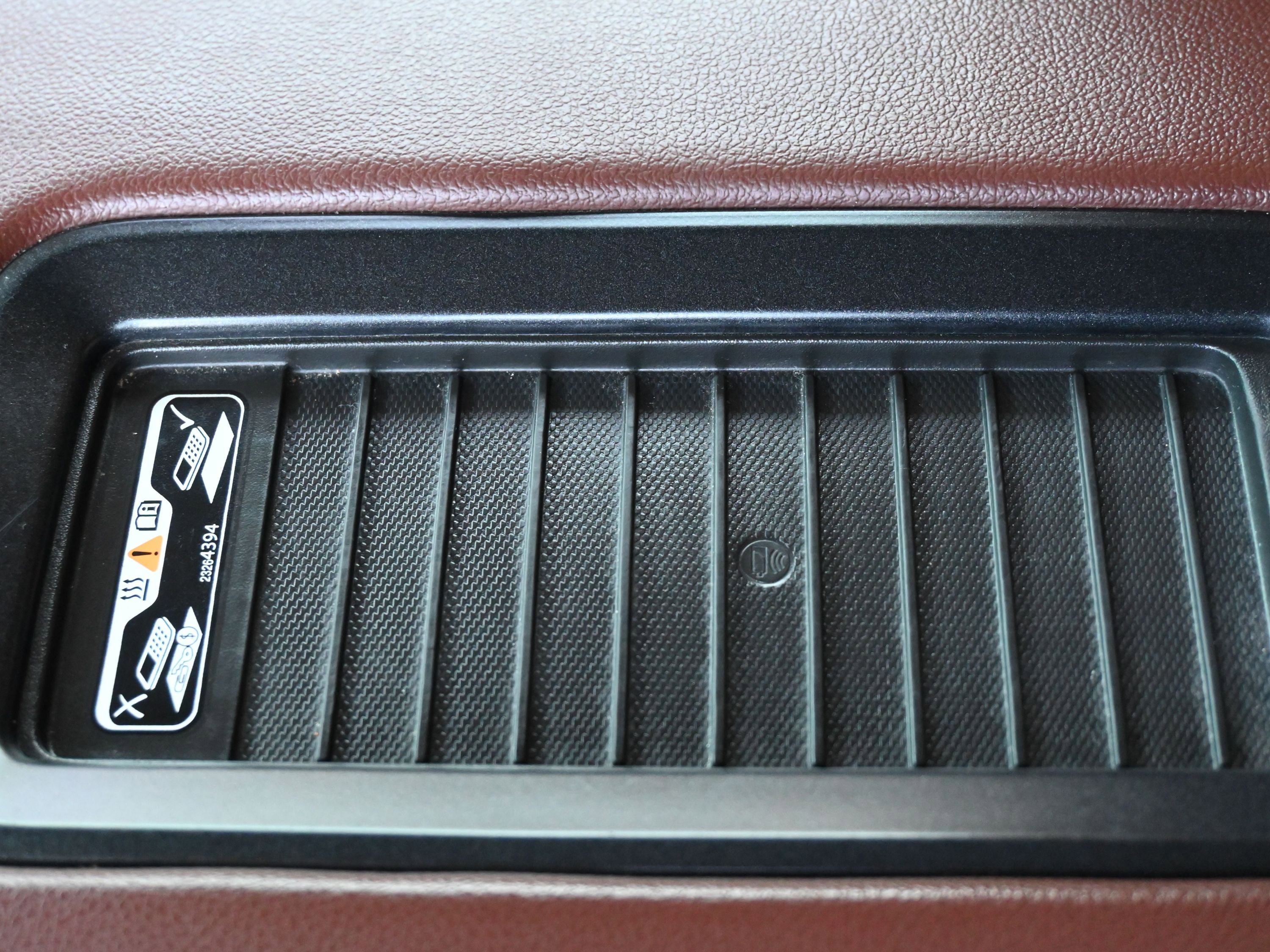 Used 2019 Chevrolet Silverado 3500 High Country w/ Duramax Plus Package image 29