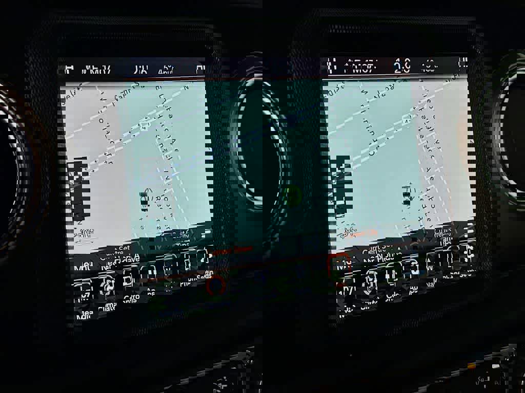 Used 2022 Jeep Wrangler Unlimited Sahara image 27