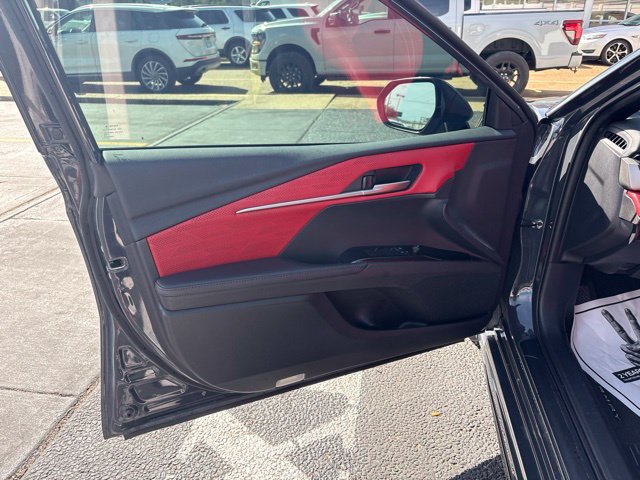 Used 2025 Toyota Camry XSE w/ Premium Package FWD image 5