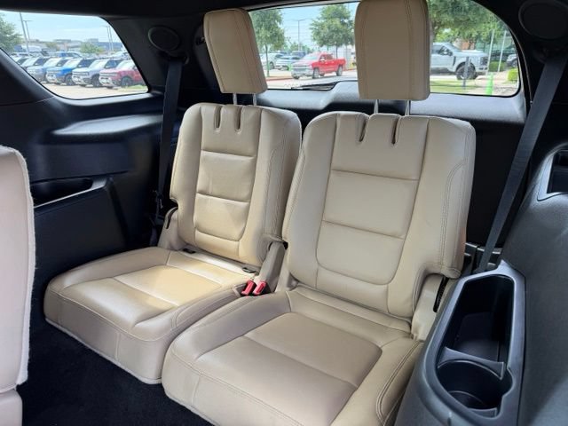 Certified 2017 Ford Explorer Limited w/ Equipment Group 301A FWD image 23