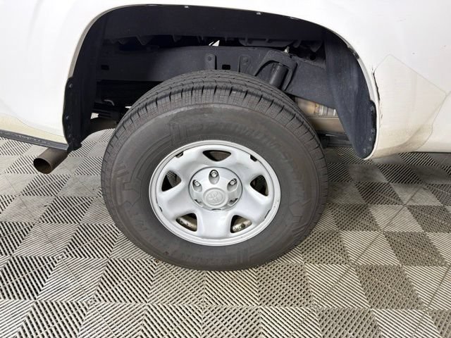 Used 2023 Toyota Tacoma SR RWD image 19