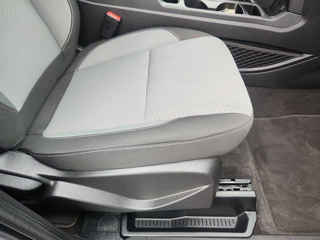 Certified 2019 Ford Escape SE image 32