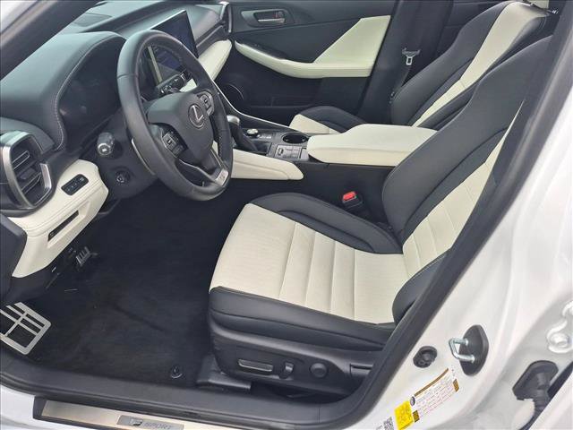 Used 2026 Lexus IS 350 F Sport w/ Technology Package RWD image 13