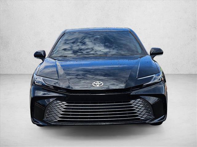 Used 2025 Toyota Camry XLE FWD video 2