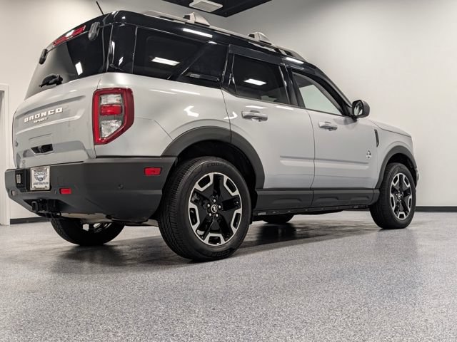 Certified 2022 Ford Bronco Sport Outer Banks w/ Tech Package AWD/4WD image 12