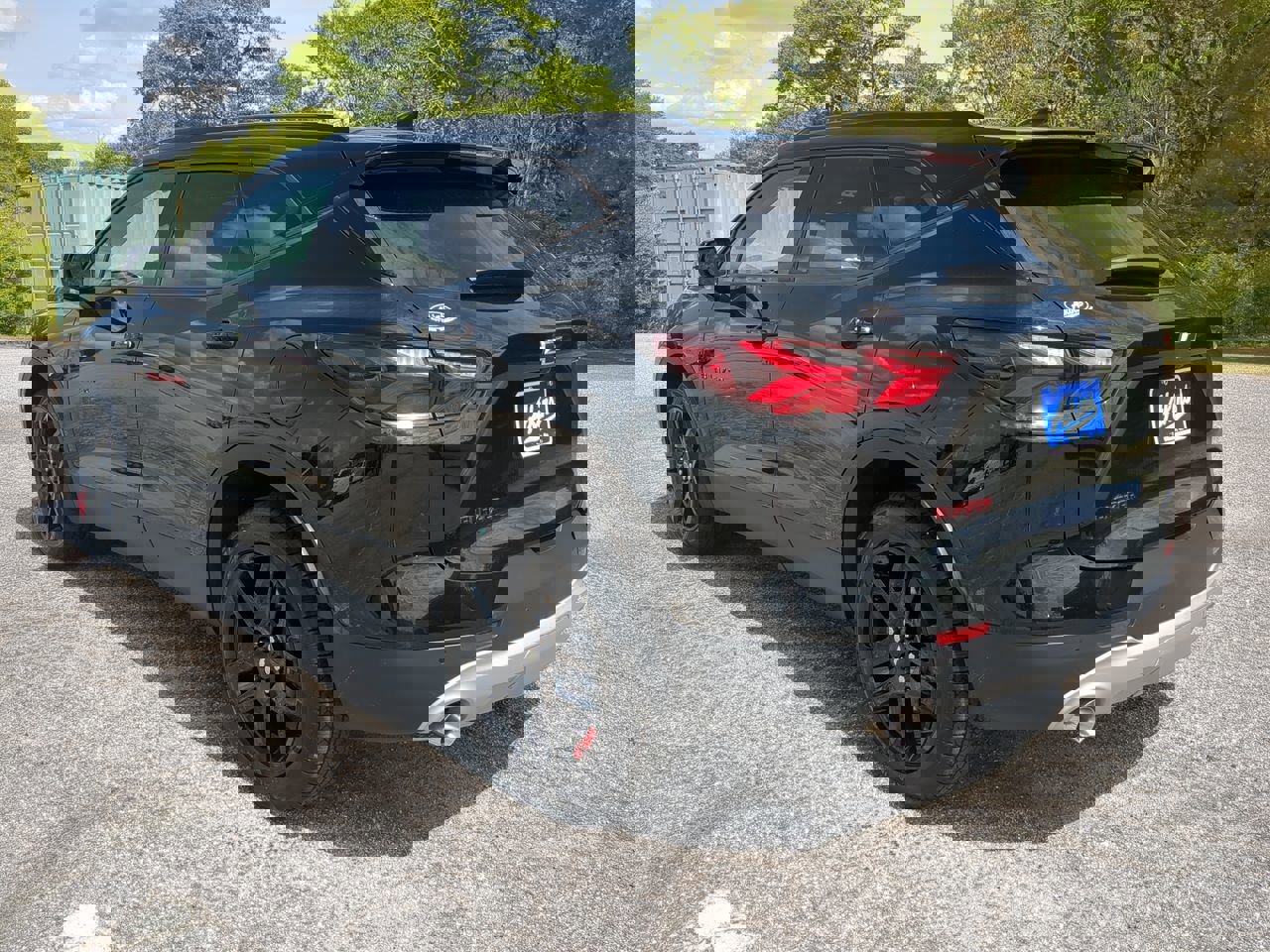 Used 2021 Chevrolet Blazer LT w/ Redline Edition image 2