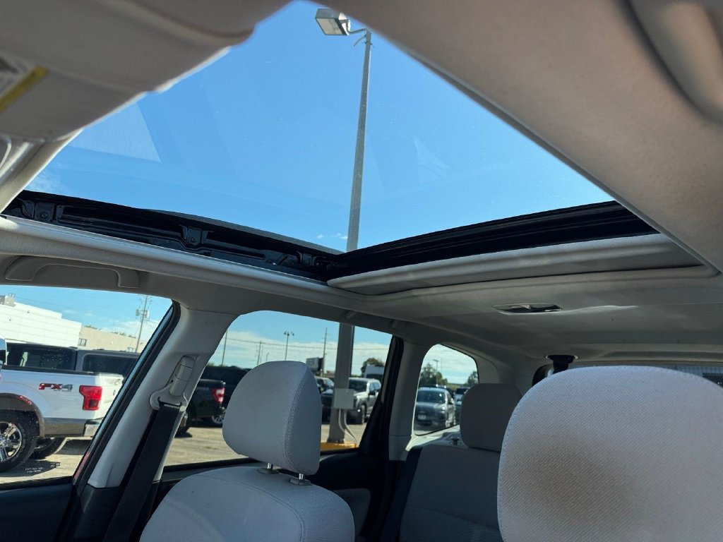 Used 2018 Subaru Forester 2.5i Premium w/ All-Weather Package AWD/4WD image 7