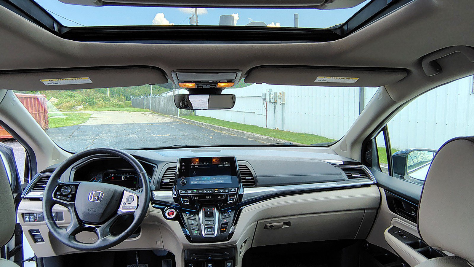 Used 2023 Honda Odyssey Elite image 29