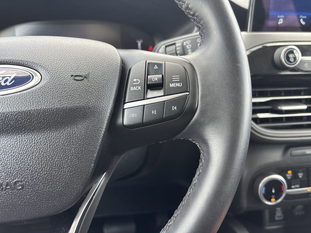 Certified 2024 Ford Escape Active FWD image 33