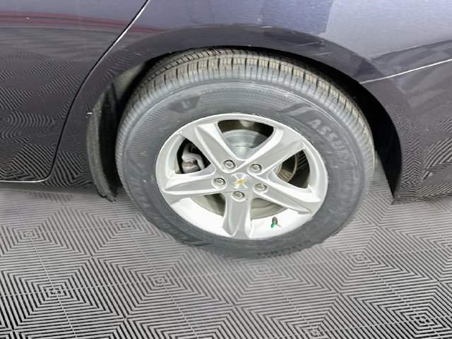 Used 2022 Chevrolet Malibu LS FWD image 31
