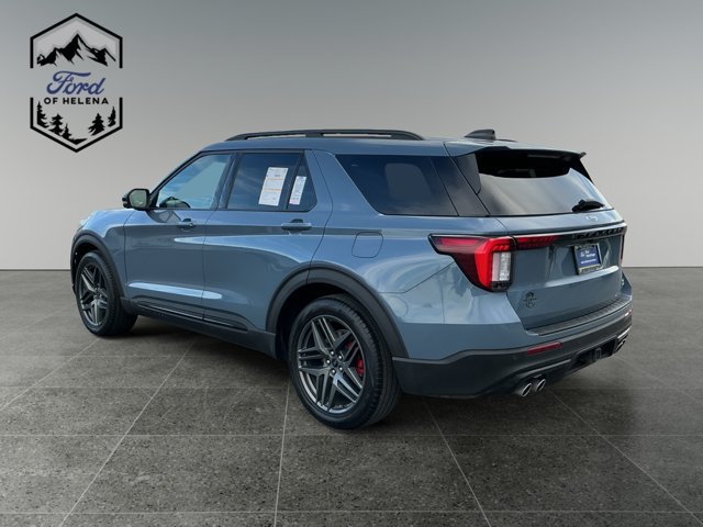 Certified 2025 Ford Explorer ST AWD/4WD image 3