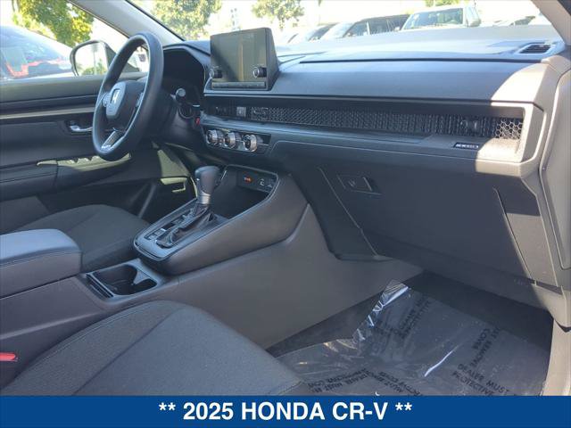 Used 2025 Honda CR-V LX image 23
