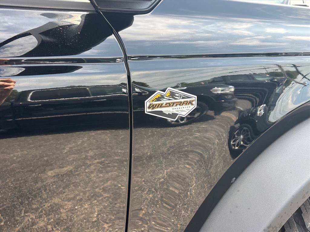 Certified 2024 Ford Bronco Wildtrak AWD/4WD image 11