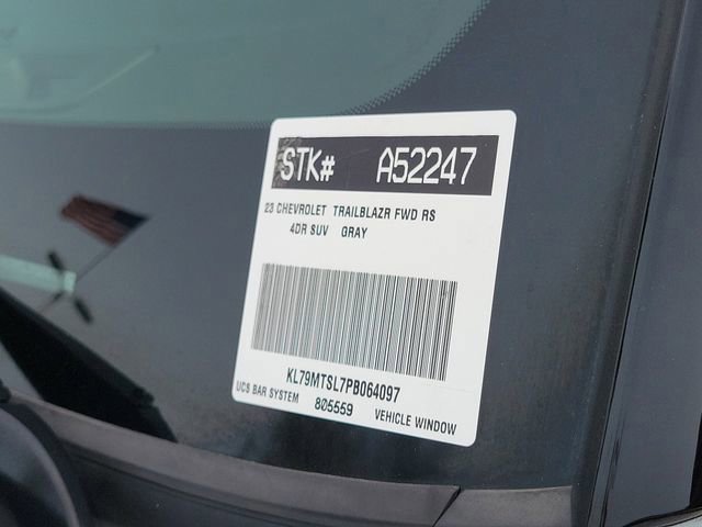 Used 2023 Chevrolet TrailBlazer RS w/ Sun and Liftgate Package image 32