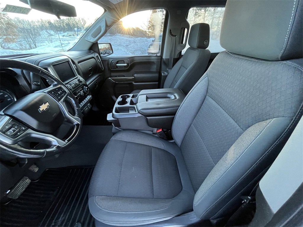 Used 2019 Chevrolet Silverado 1500 LT w/ All-Star Edition image 12