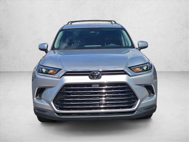 Used 2025 Toyota Grand Highlander FWD image 2
