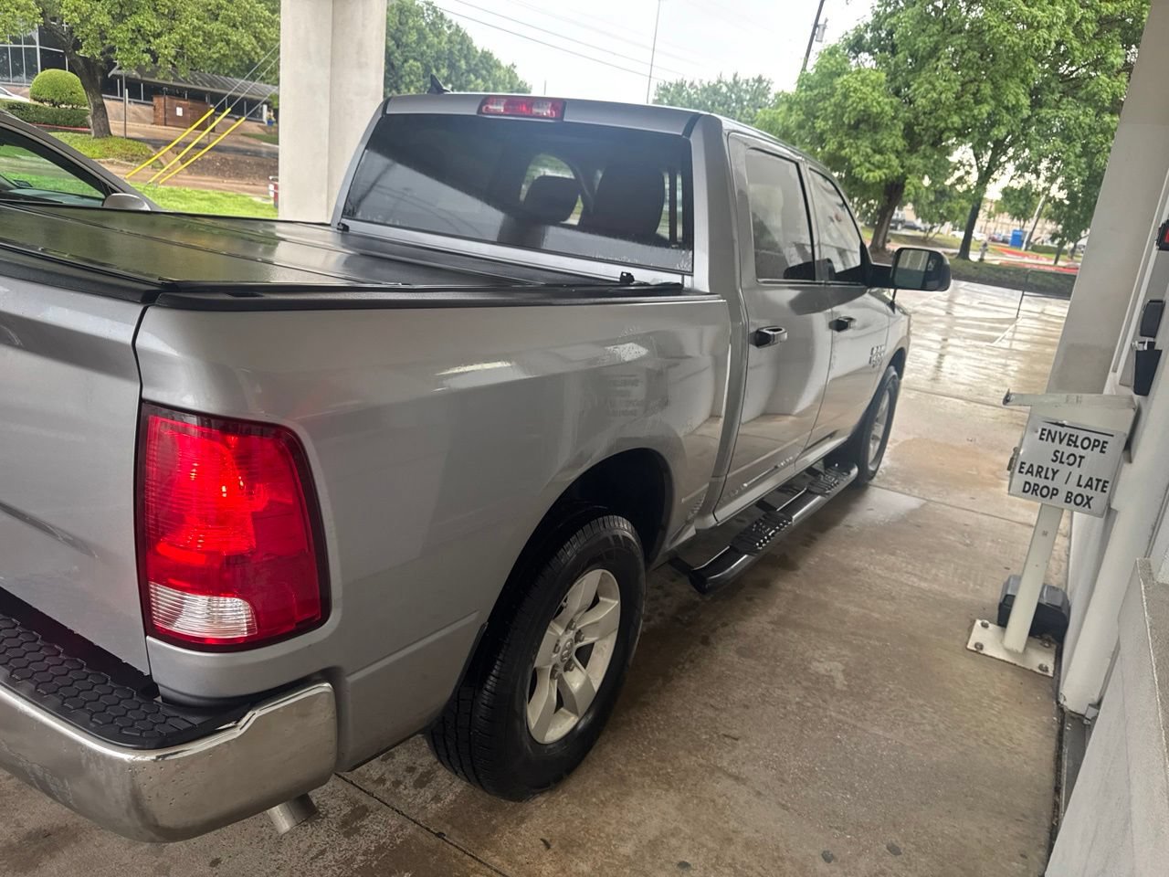 Used 2022 RAM 1500 Classic SLT w/ Trailer & Traction Group RWD image 4