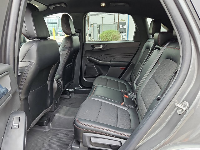 Certified 2025 Ford Escape ST-Line w/ Tech Pack #1 AWD/4WD image 25