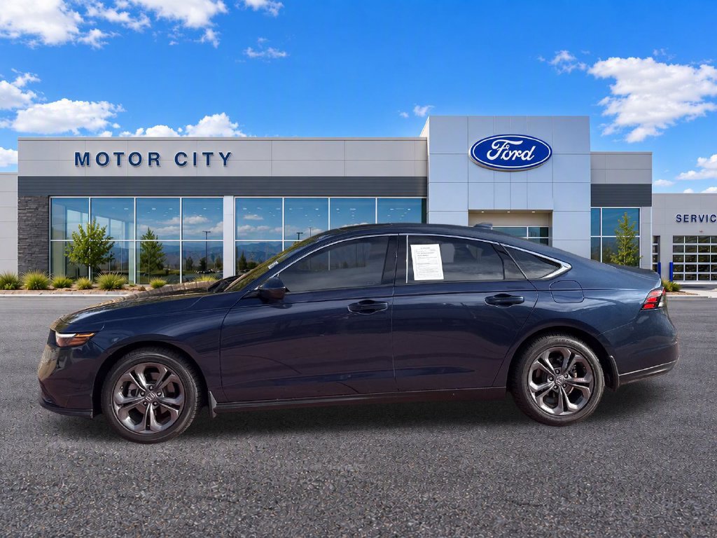 Used 2023 Honda Accord EX image 5