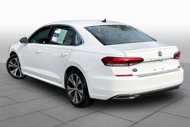Used 2021 Volkswagen Passat 2.0T SE FWD image 12