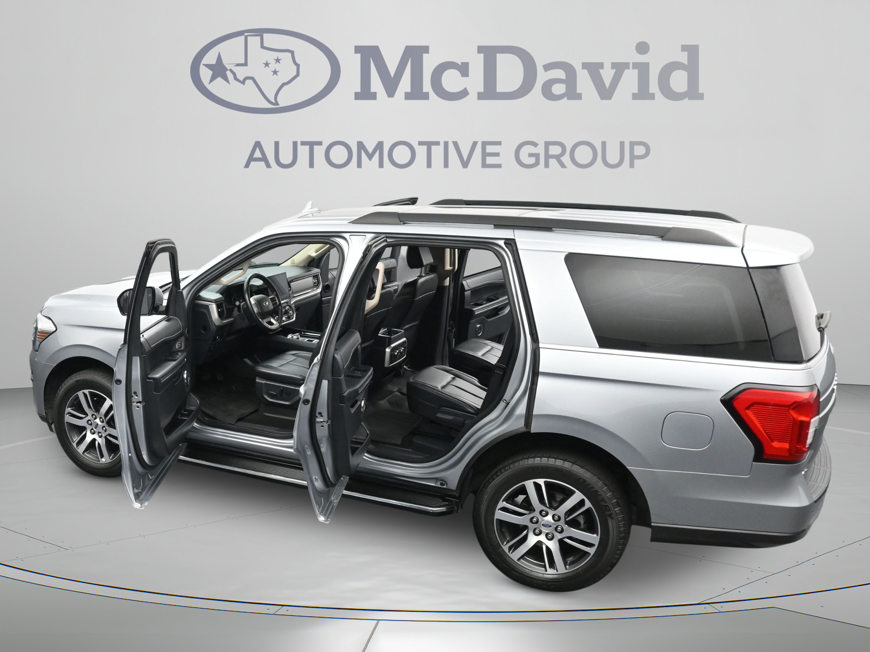 Certified 2023 Ford Expedition XLT RWD image 46