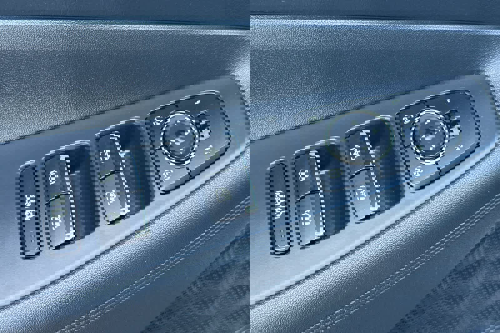 Used 2021 Hyundai Santa Fe SEL w/ Convenience Package image 13