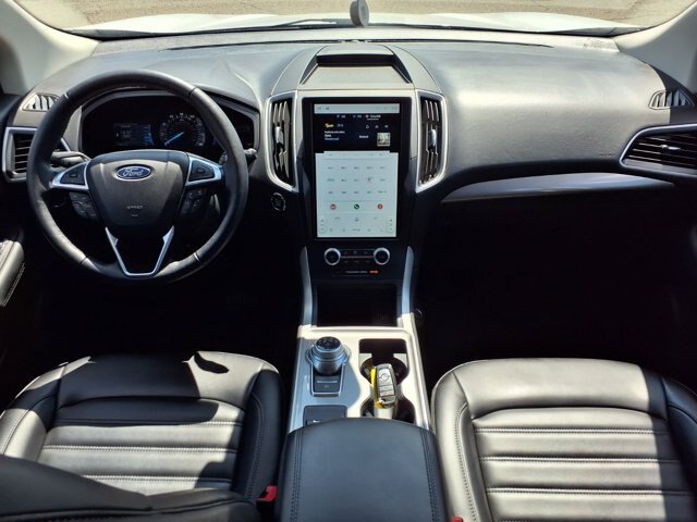 Certified 2024 Ford Edge SEL w/ Convenience Package AWD/4WD image 12