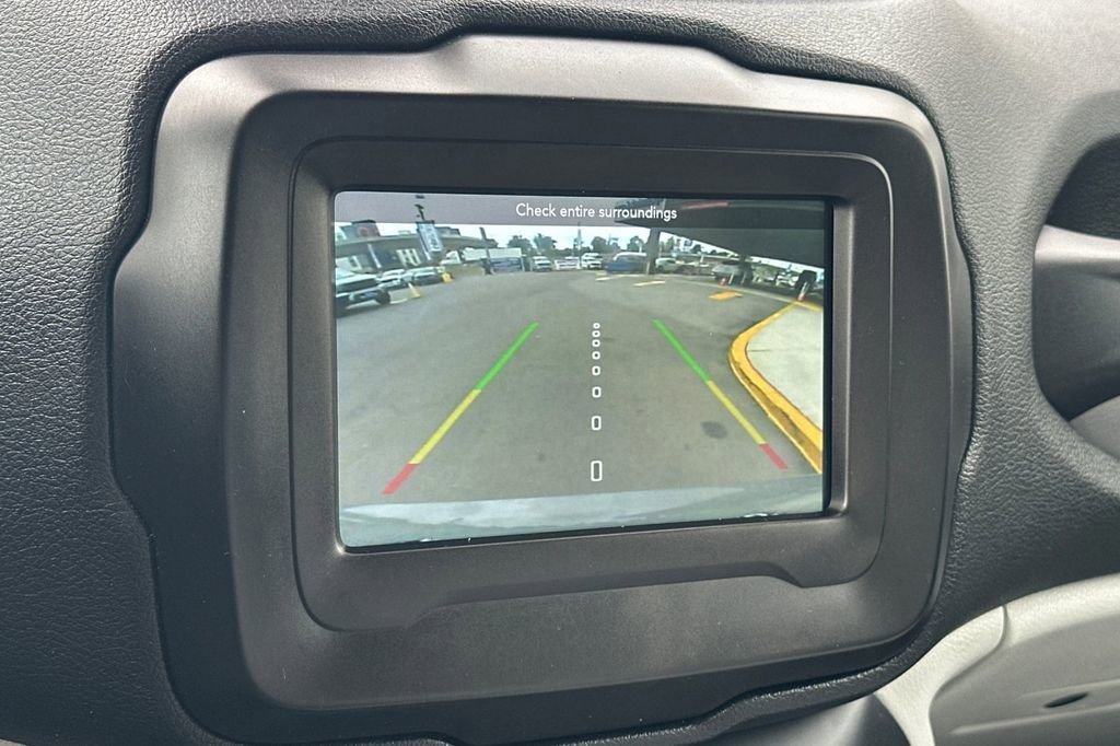 Used 2021 Jeep Renegade Latitude AWD/4WD image 22