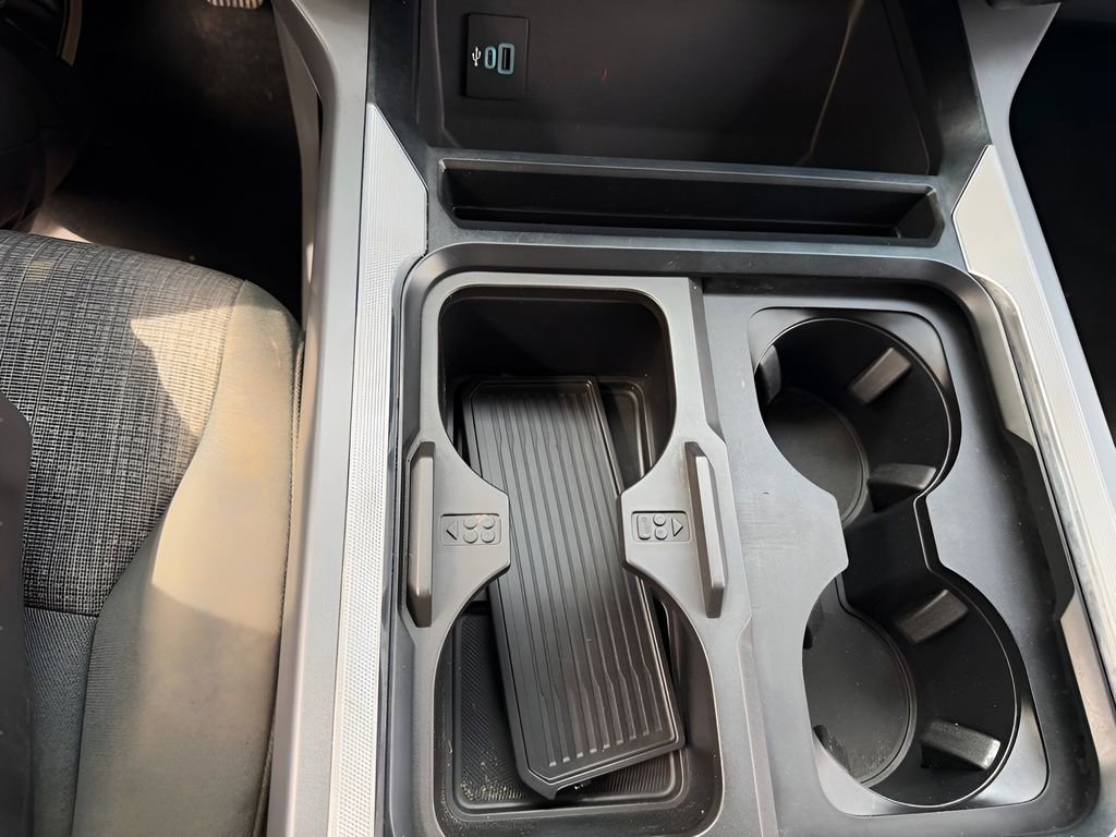 Certified 2024 Ford F250 XLT w/ FX4 Off-Road Package image 13