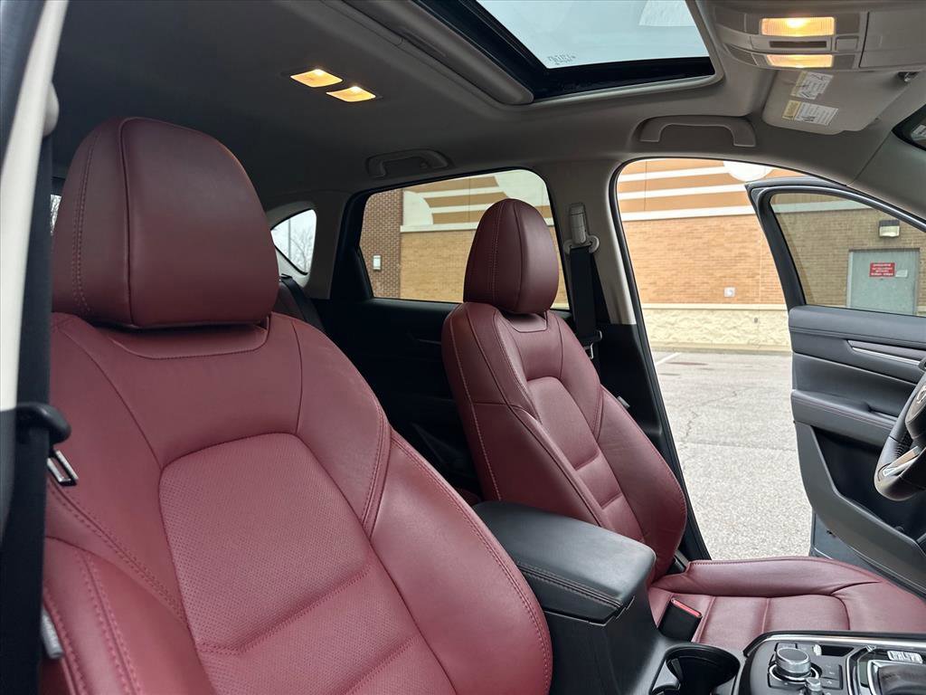 Used 2023 MAZDA CX-5 Carbon Edition image 27