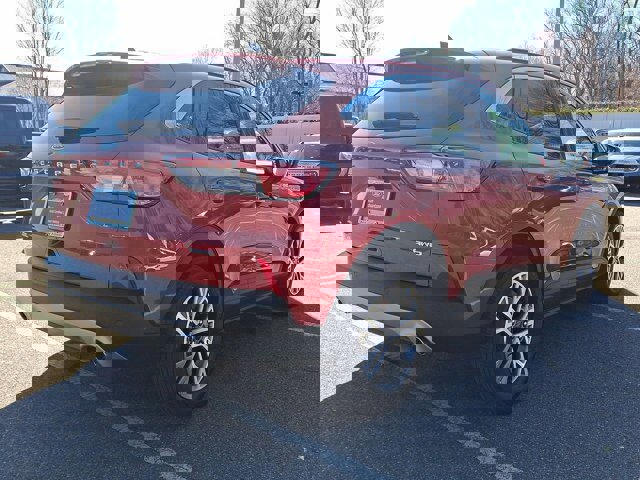 Certified 2022 Ford Escape SEL w/ Technology Package image 9