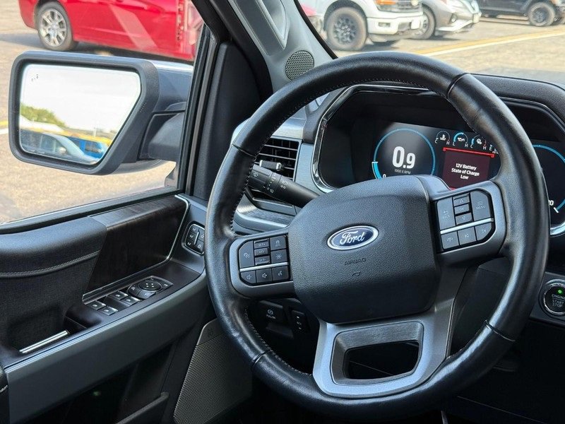 Certified 2022 Ford F150 Lariat w/ Equipment Group 502A High image 13