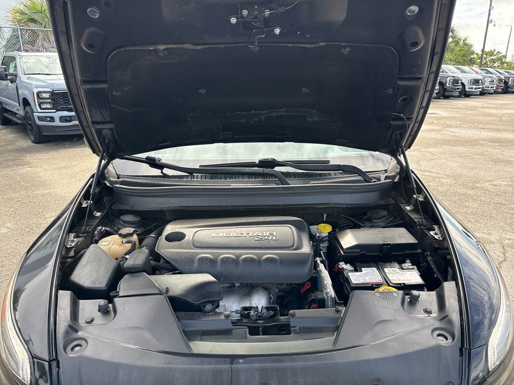 Used 2017 Jeep Cherokee Sport image 25