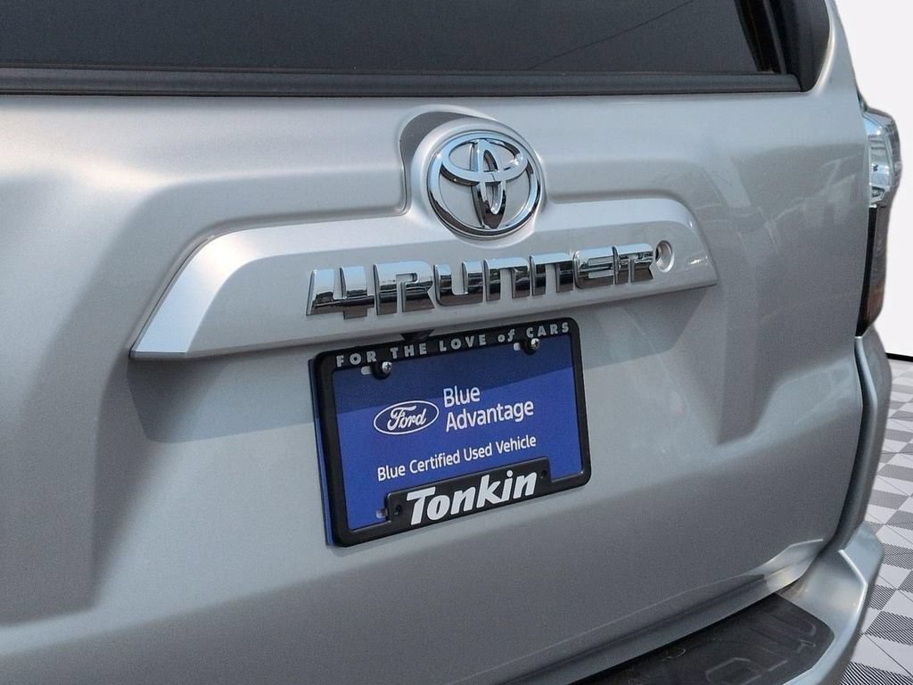 Used 2021 Toyota 4Runner SR5 RWD image 27
